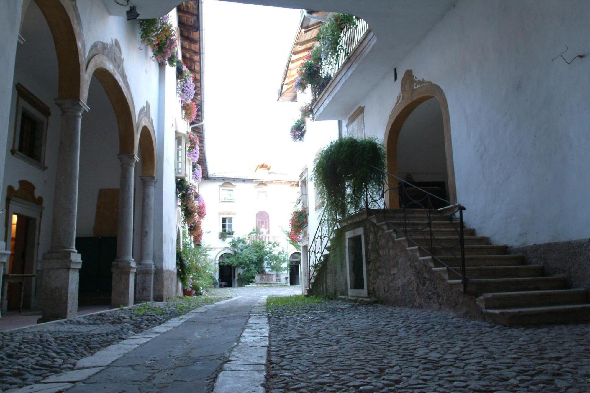Villa Bertagnolli - Locanda Del Bel Sorriso Тренто Экстерьер фото